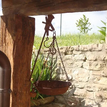 Farm stay Alla Valle Del Falco *