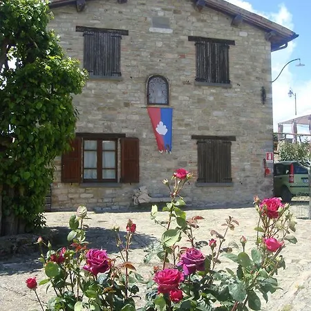 Farm stay Alla Valle Del Falco